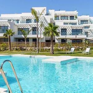 Luxury Secure Chic-hideaway In With Sun-drenched Terrace, & Gym La Cala De Mijas